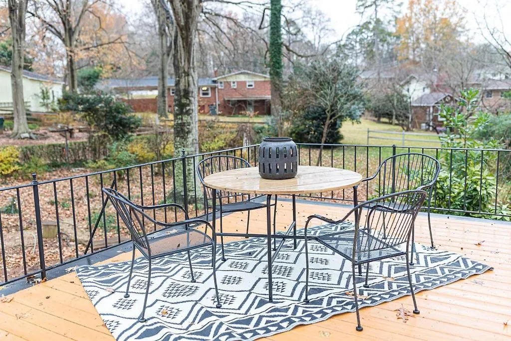 Holiday home Linda House-Stunning Home In Charlotte