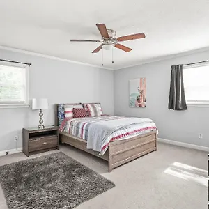Charming, Cozy Close To Uptown, Airport & Whitewater Center Charlotte